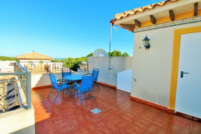Image No.23-3 Bed Townhouse for sale
