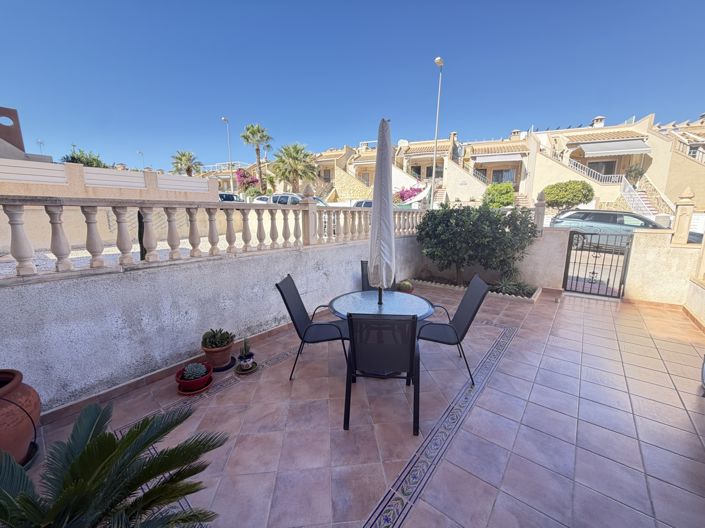 Image No.16-2 Bed Apartment for sale