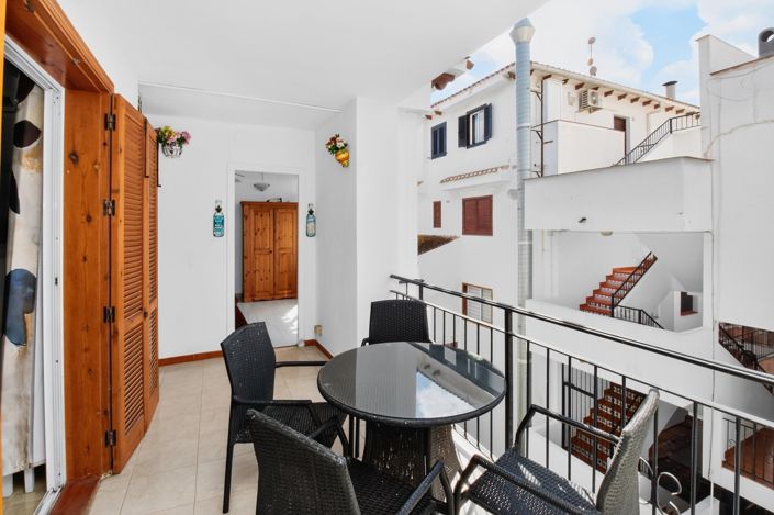 Image No.3-2 Bed Apartment for sale