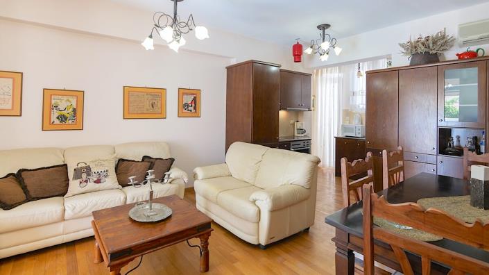 Image No.10-Villa / Détaché de 4 chambres à vendre à Loutra