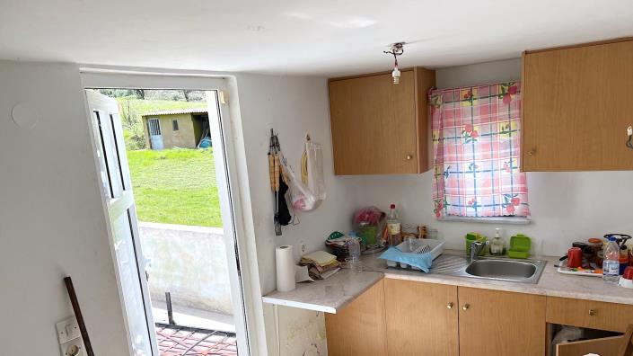 Image No.13-1 Bed Farmhouse for sale