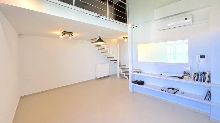 Image No.19-3 Bed Townhouse for sale