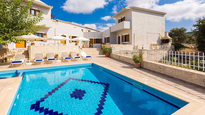 Image No.4-6 Bed Villa / Detached for sale