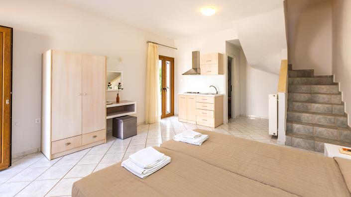 Image No.13-6 Bed Villa / Detached for sale