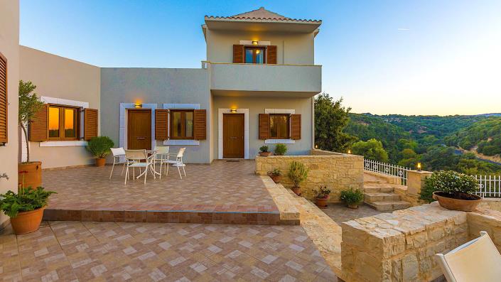 Image No.19-6 Bed Villa / Detached for sale