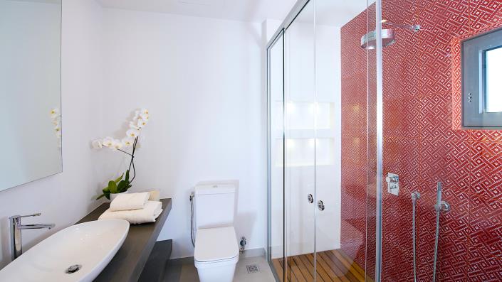 Image No.29-6 Bed Villa / Detached for sale