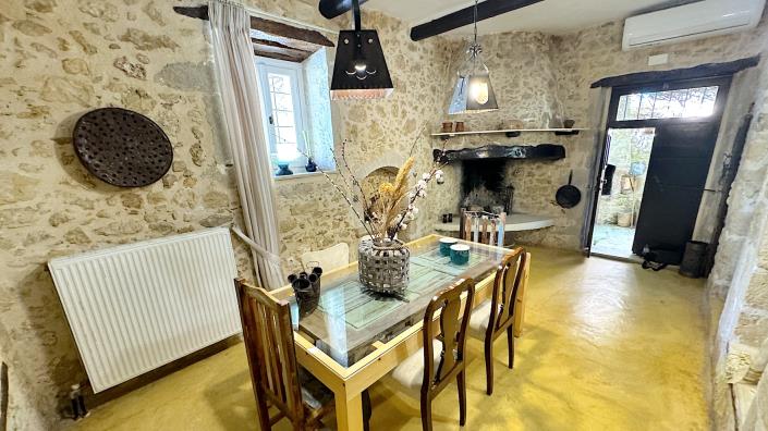 Image No.17-5 Bed Villa / Detached for sale