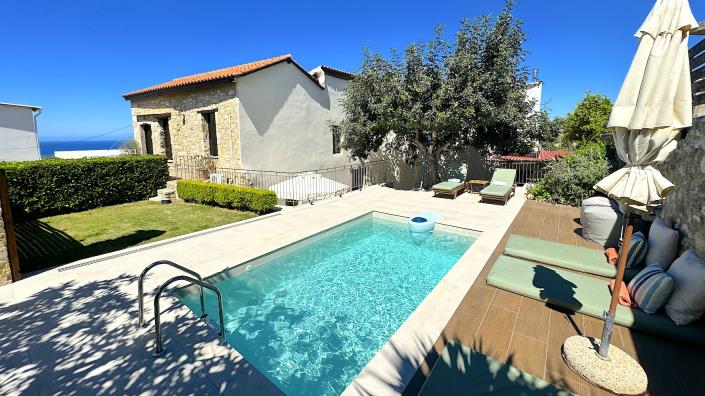 Image No.49-5 Bed Villa / Detached for sale