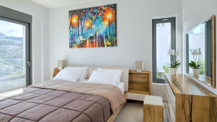 Image No.14-3 Bed Villa / Detached for sale