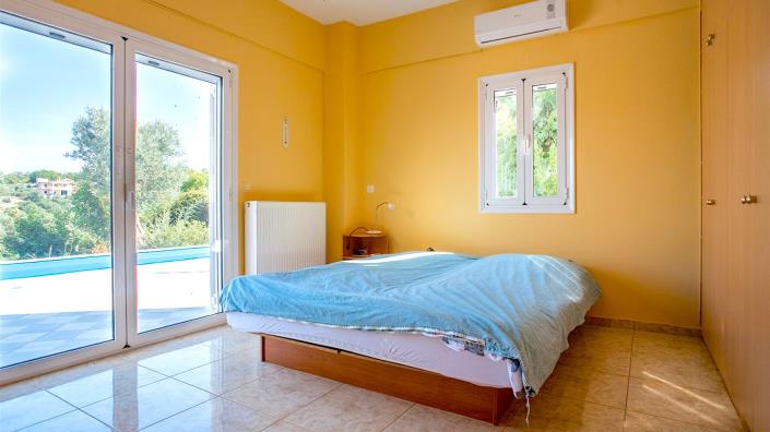 Image No.25-Villa / Détaché de 5 chambres à vendre à Perama