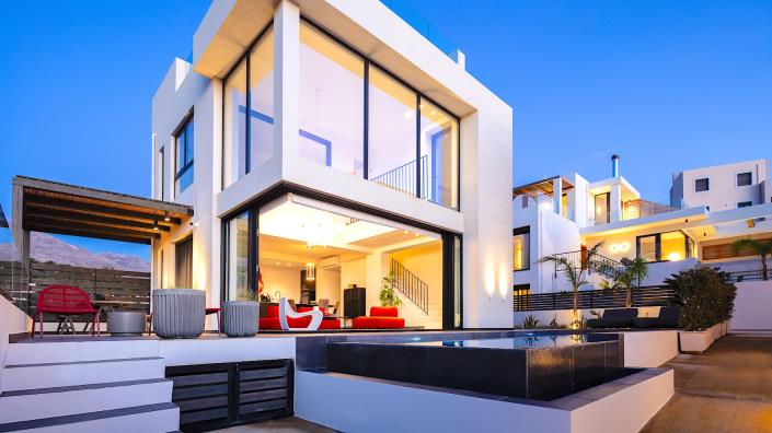 Image No.8-5 Bed Villa / Detached for sale