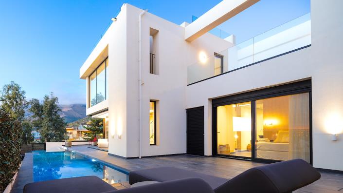 Image No.9-5 Bed Villa / Detached for sale