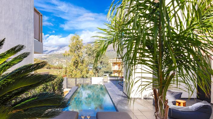 Image No.4-5 Bed Villa / Detached for sale