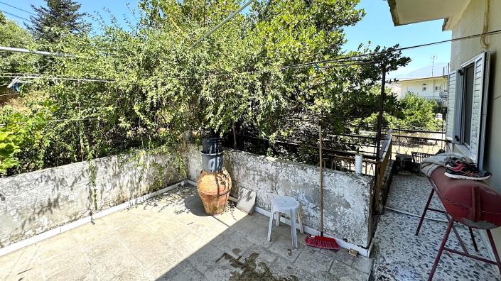 Image No.7-2 Bed Village House for sale