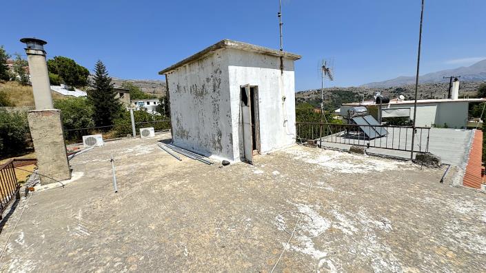 Image No.17-2 Bed Village House for sale