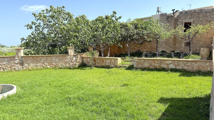 Image No.17-Villa / Détaché de 4 chambres à vendre à Perama