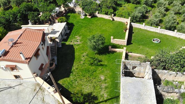 Image No.8-Villa / Détaché de 4 chambres à vendre à Perama