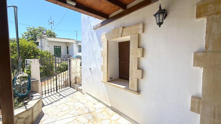 Image No.14-Maison de village de 3 chambres à vendre à Perama