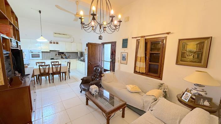 Image No.21-Maison de village de 3 chambres à vendre à Perama