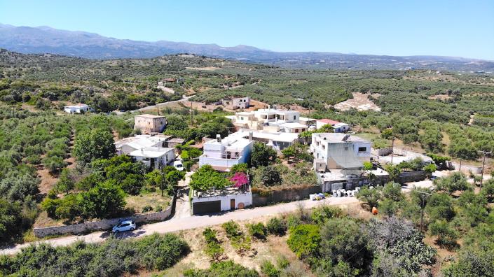 Image No.49-Maison de village de 3 chambres à vendre à Perama