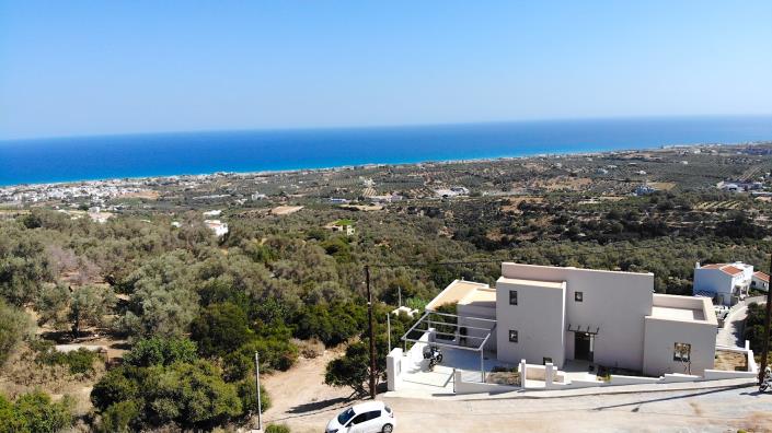 Image No.6-Villa / Détaché de 5 chambres à vendre à Maroulas