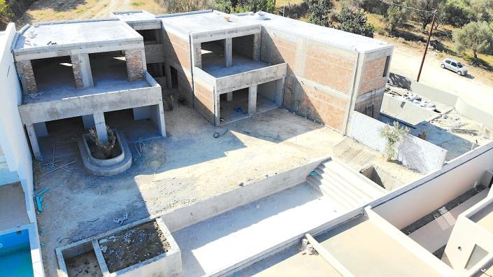 Image No.10-3 Bed Villa for sale