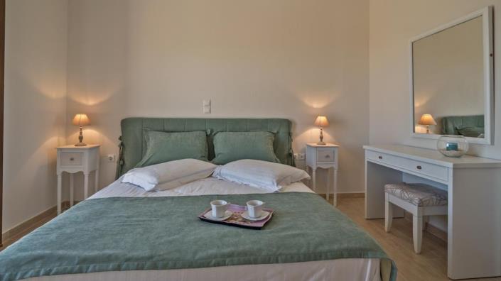 Image No.23-Villa de 7 chambres à vendre à Triopetra