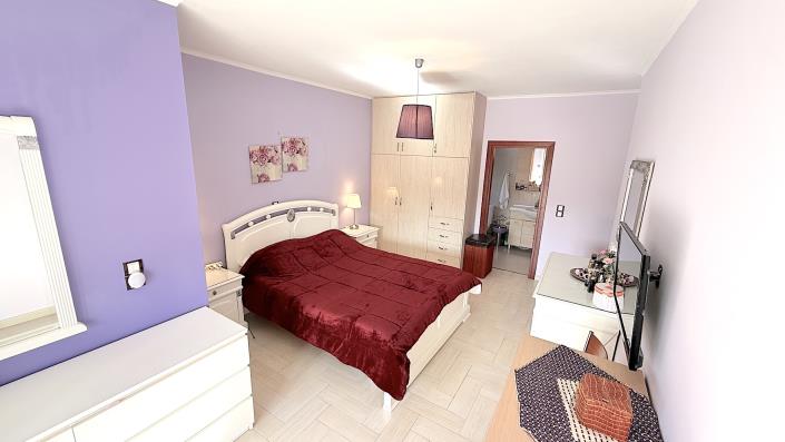 Image No.25-6 Bed Villa / Detached for sale