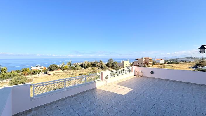 Image No.44-6 Bed Villa / Detached for sale