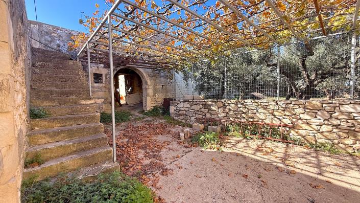 Image No.13-Maison de village de 1 chambre à vendre à Perama