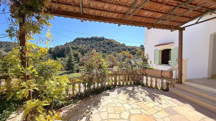 Image No.13-3 Bed Village House for sale