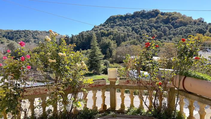 Image No.8-3 Bed Village House for sale