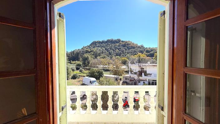 Image No.20-3 Bed Village House for sale