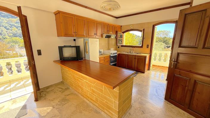 Image No.27-3 Bed Village House for sale