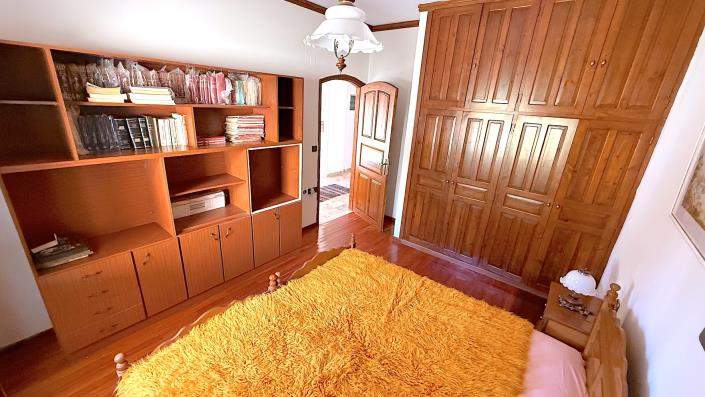 Image No.32-3 Bed Village House for sale