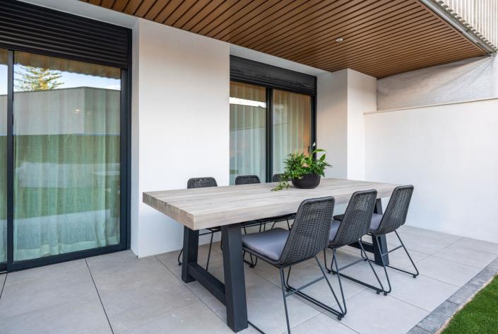 Image No.12-2 Bed Apartment for sale