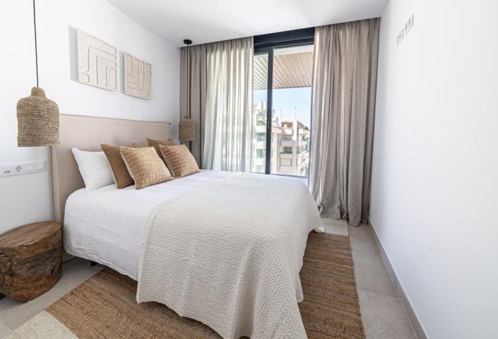 Image No.11-2 Bed Apartment for sale