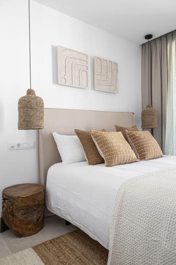 Image No.14-2 Bed Apartment for sale