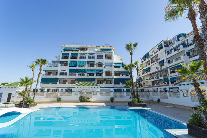 Image No.1-2 Bed Property for sale
