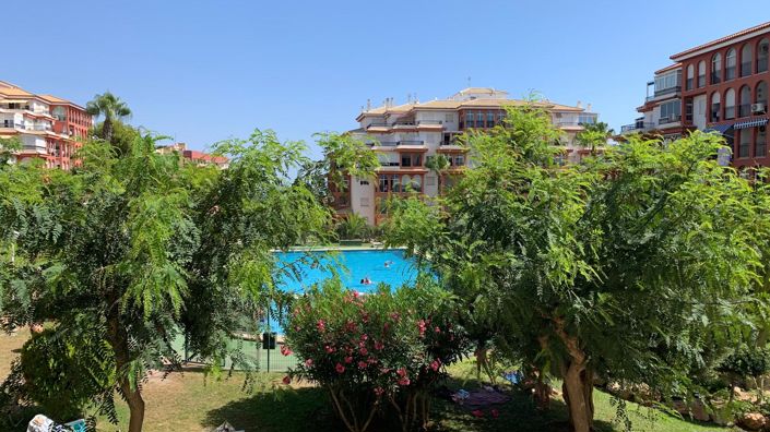 Image No.1-2 Bed Property for sale
