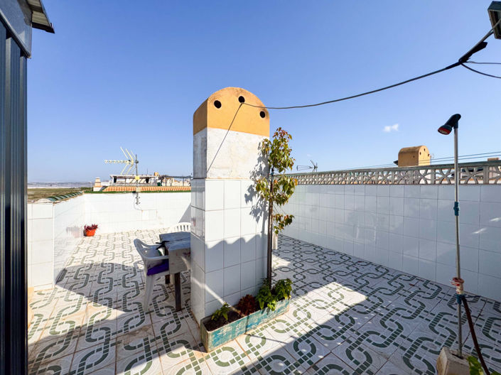 Image No.37-2 Bed Villa for sale