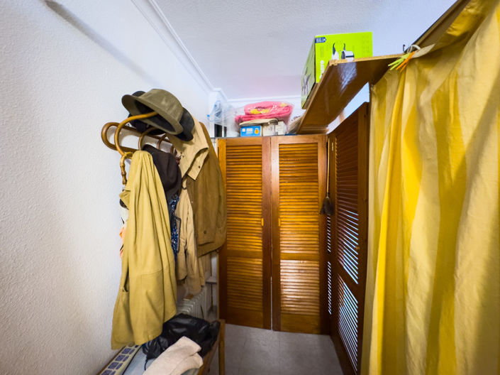 Image No.19-2 Bed Apartment for sale