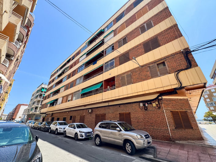 Image No.27-3 Bed Apartment for sale