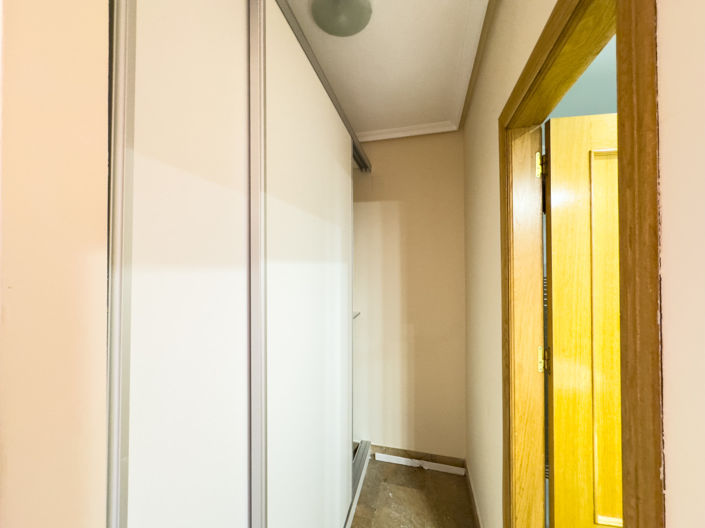 Image No.1-4 Bed Apartment for sale