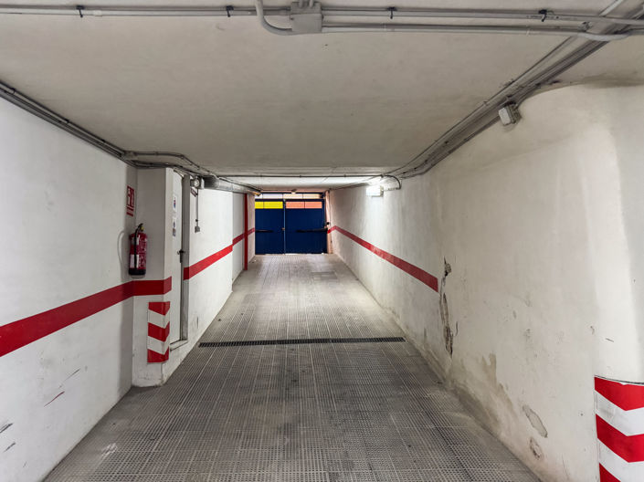 Image No.24-3 Bed Apartment for sale