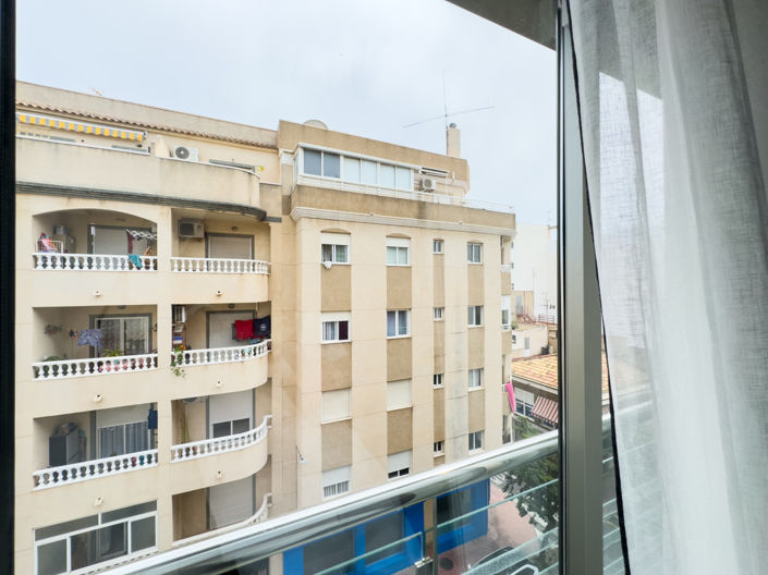 Image No.50-3 Bed Apartment for sale