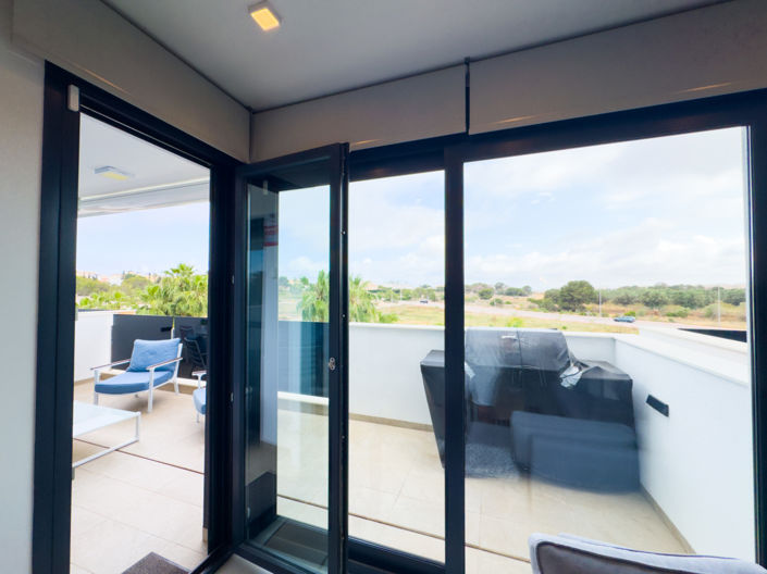 Image No.12-2 Bed Apartment for sale