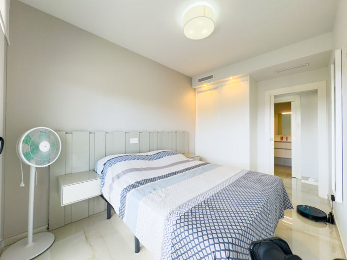 Image No.16-2 Bed Apartment for sale