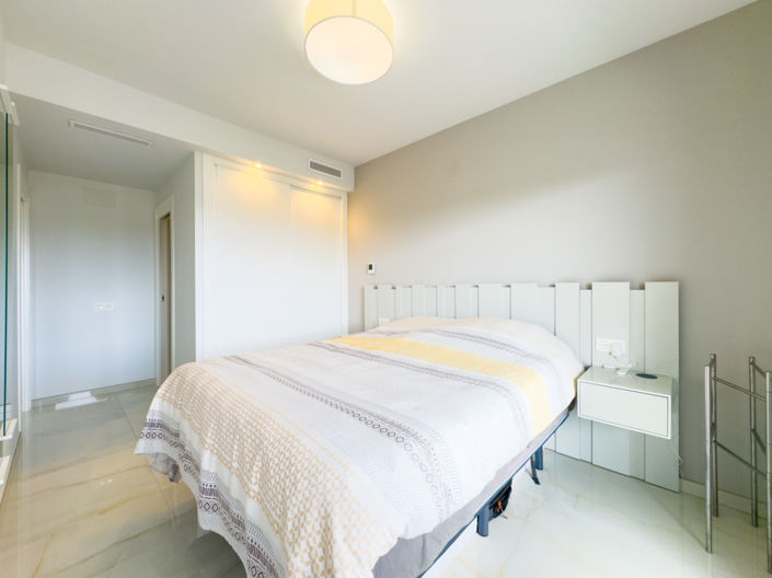 Image No.21-2 Bed Apartment for sale