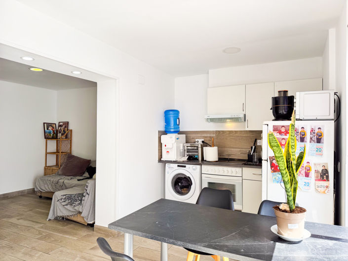 Image No.10-2 Bed Villa for sale